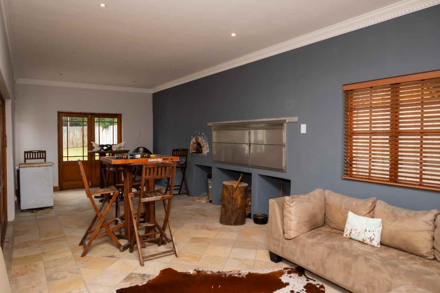 To Let 4 Bedroom Property for Rent in Walmer Eastern Cape